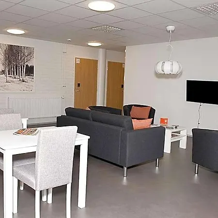Lodge Aparthotel Raahe 3* رآهي